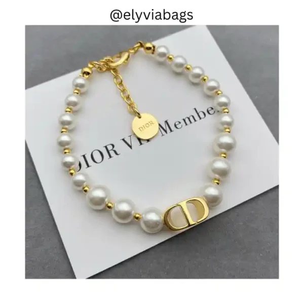 CD 30 Montaigne Bracelet Gold-Finish Metal & White Resin Pearls (2)