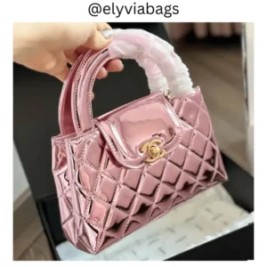 Chanel Shiny Kelly pink