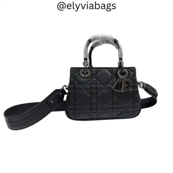 Dior lady black charm silver handle Front view