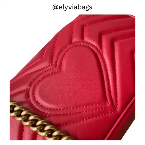 GG-Marmont Shoulder Bag Red backside heart view
