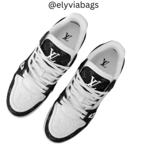LV Trainer Sneaker black