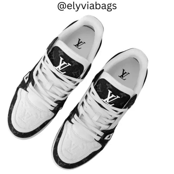 LV Trainer Sneaker black