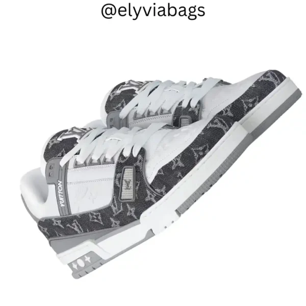 LV Trainer Sneaker grey