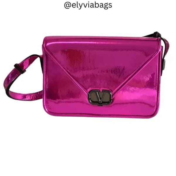 VG VLOGO Letter Shoulder Bag hot pink