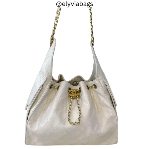 chanel-spring-summer-2025 white