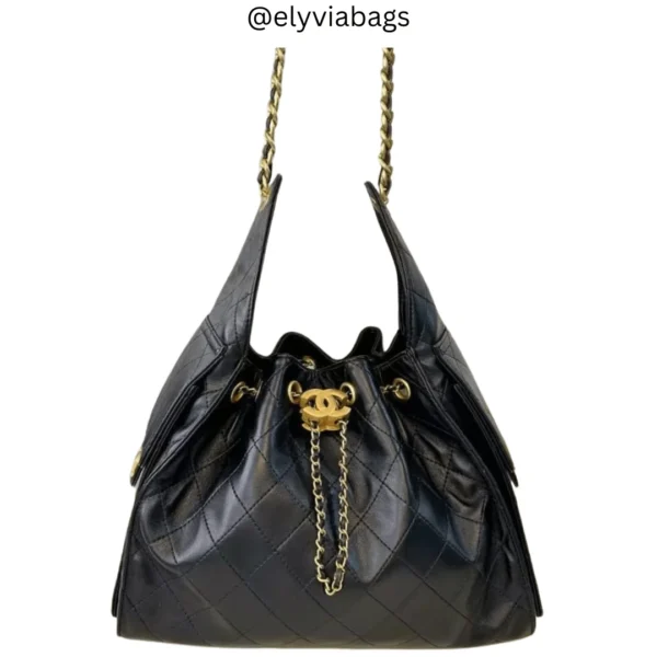 chanel-spring-summer-2025 black