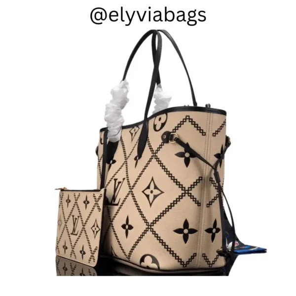 LV Neverfull MM Giant Monogram Beige side view
