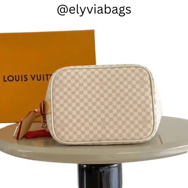 LV All In BB Bag bottom view