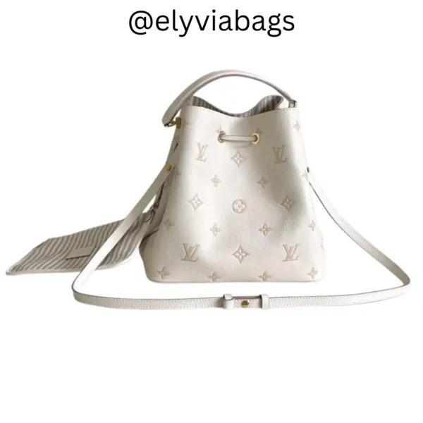 LV NéoNoé MM Pink Monogram back view